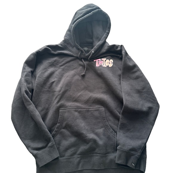Other - OFFICIAL TWICE 5TH WORLD TOUR MERCH - BLACK AND PINK HEART HOODIE SIZE LARGE JYP